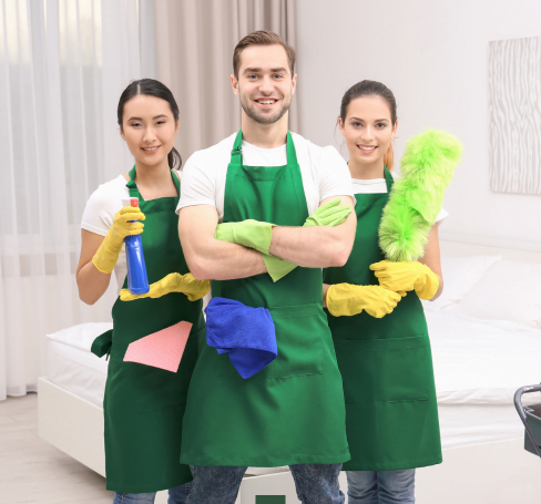 Unser Reinigungsteam sorgt für makellose Sauberkeit & Ordnung überall.